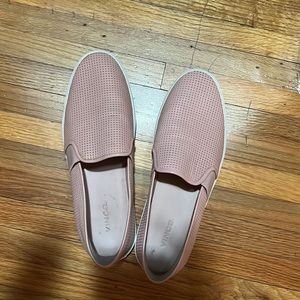 Vince Blair slip on sneaker
